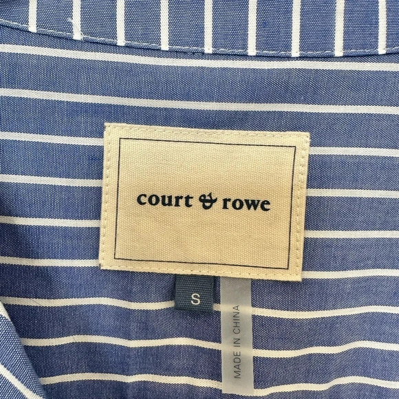 NWT Court & Rowe Chambray Blue and White Button Up Stripe Shirt Size Small - Picture 5 of 10